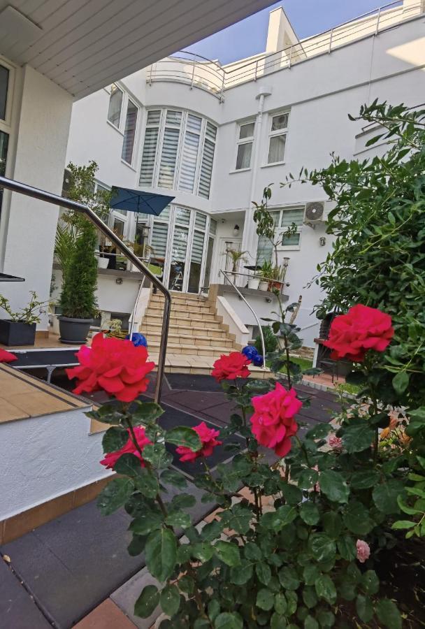 Hotel Fitness House With Garden Constanţa Exterior foto