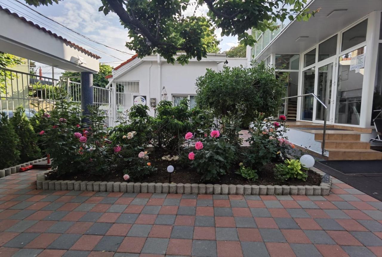 Hotel Fitness House With Garden Constanţa Exterior foto
